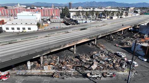 Massive fire leads to indefinite closure of 10 Freeway in downtown Los Angeles